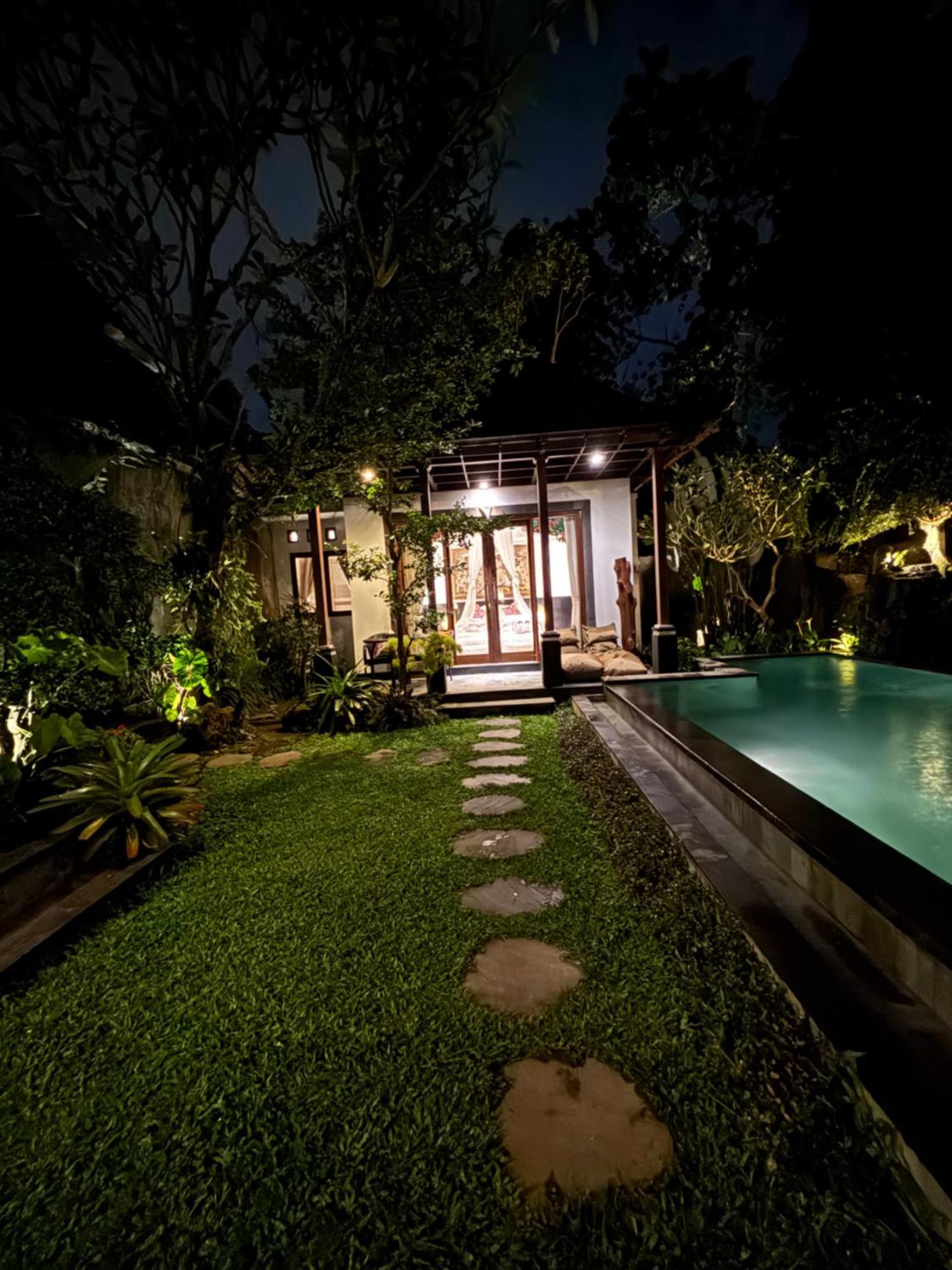Bumbung Sari Villa Ubud Exterior foto