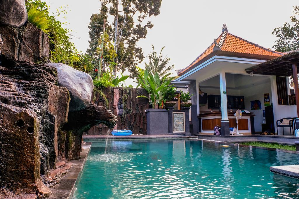 Bumbung Sari Villa Ubud Exterior foto